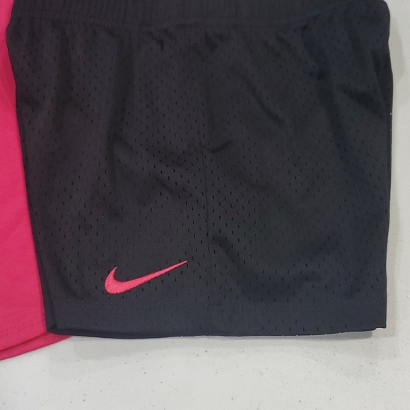 🆕️ Nike short set - Picture 4 of 8